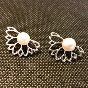 NWT TWO-IN-ONE Pearl & Lotus Earrings